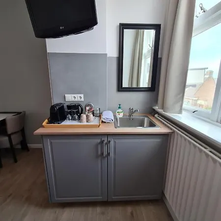 Corper 3* זנדוורט