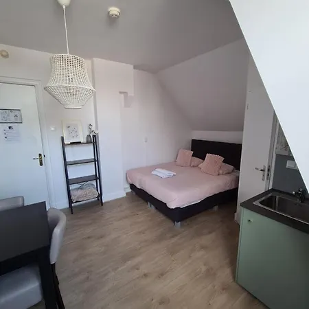 Corper Guest house 3*