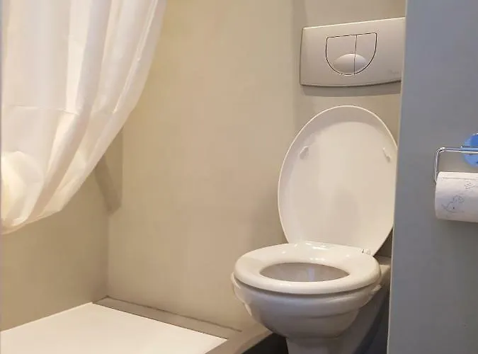 Corper Πανσιόν